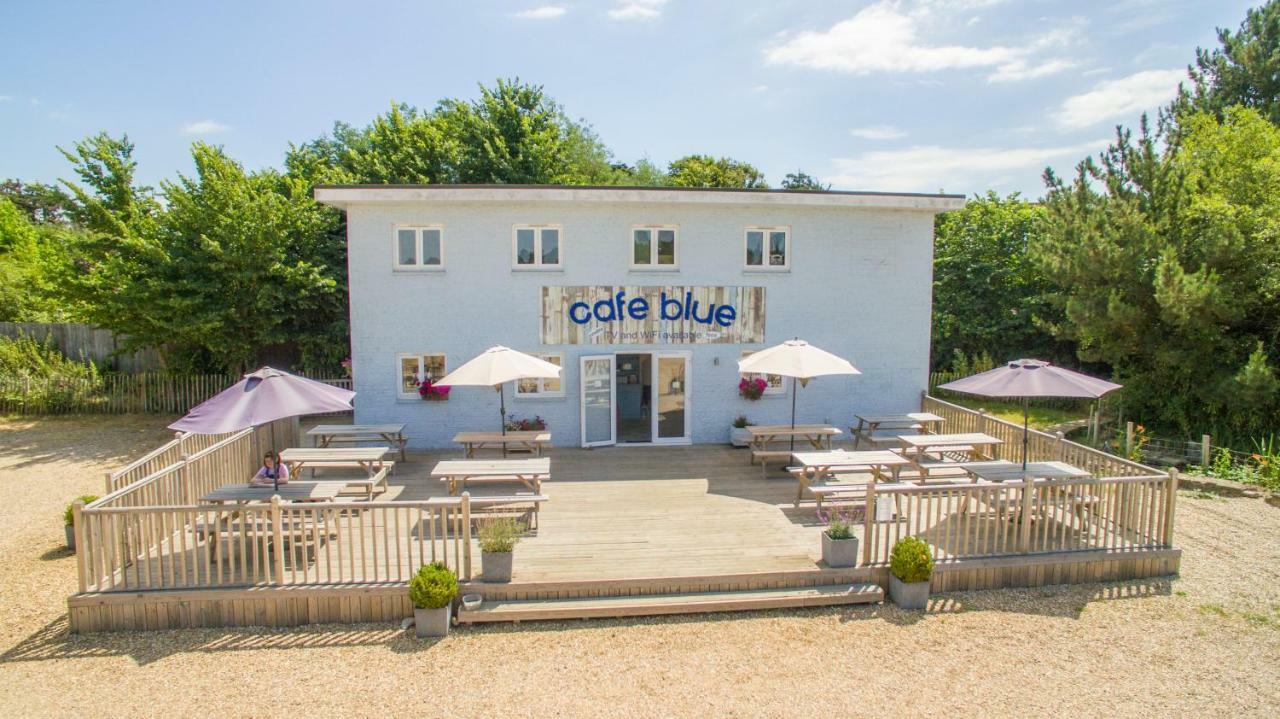 Seaview Holidays - Salterns Village Екстер'єр фото